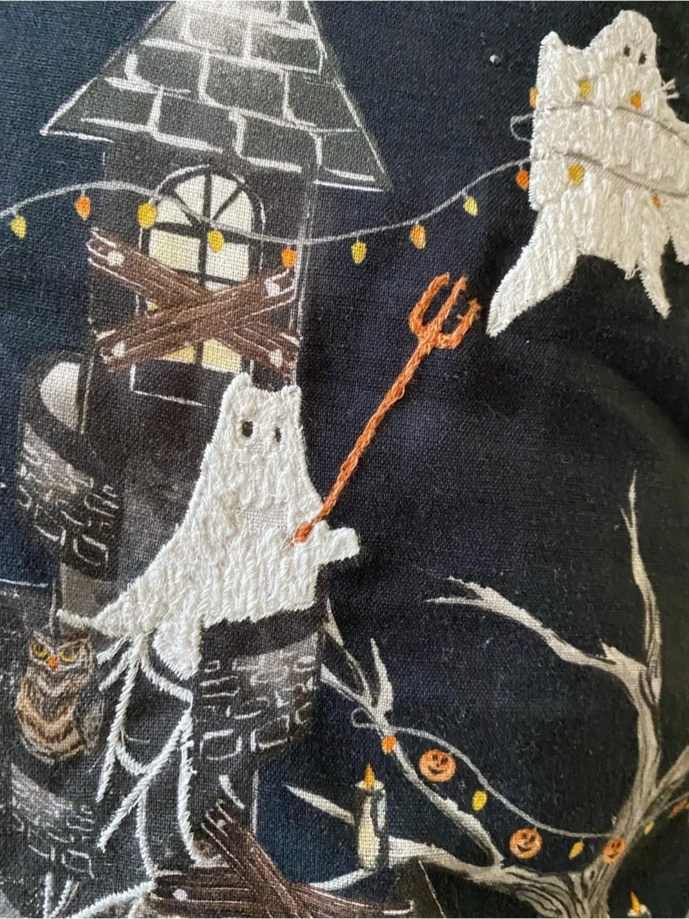 Halloween Haunted House Decorative Pillow w/Embroidery Ghosts 20x20” Blk/Wht NEW